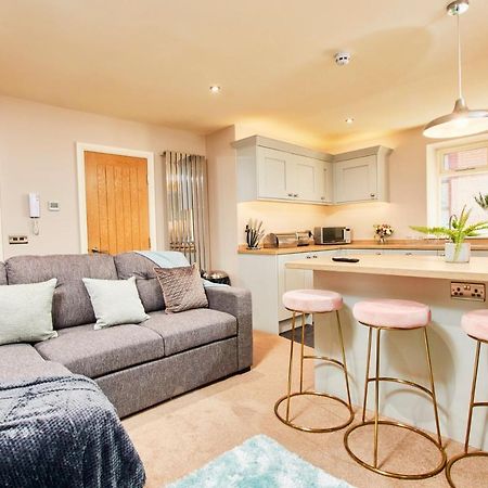 The Stunning Central Harrogate Abode - Sleeps 6 Екстер'єр фото