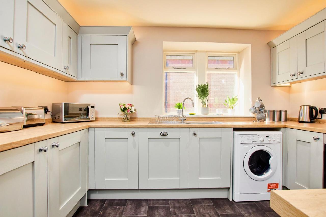 The Stunning Central Harrogate Abode - Sleeps 6 Екстер'єр фото